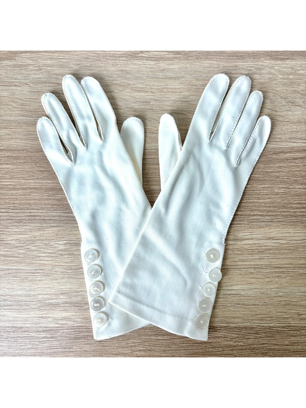 Vintage White Nylon Dress Gloves 5 Button Wrist Formal Wedding Tea Party Costume